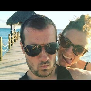 Meet your Posher, Victoria